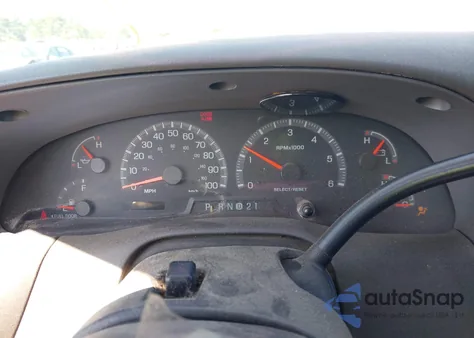 1999 Ford F-150 Lariat/Xl/Xlt из США, поврежденный, VIN 2FTRX18L6XCA85677